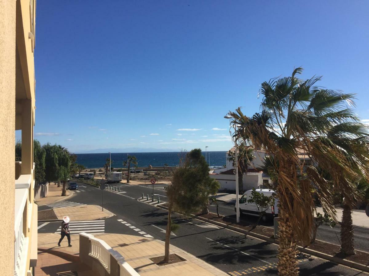 La Perla: Sea View And Pool Apartment El Medano  Exterior photo
